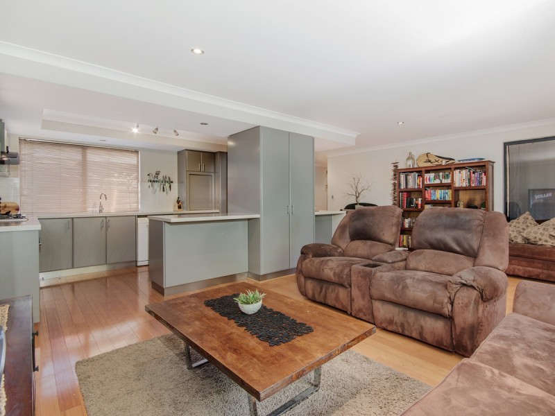 26 Shannon Road, Mandurah WA 6210