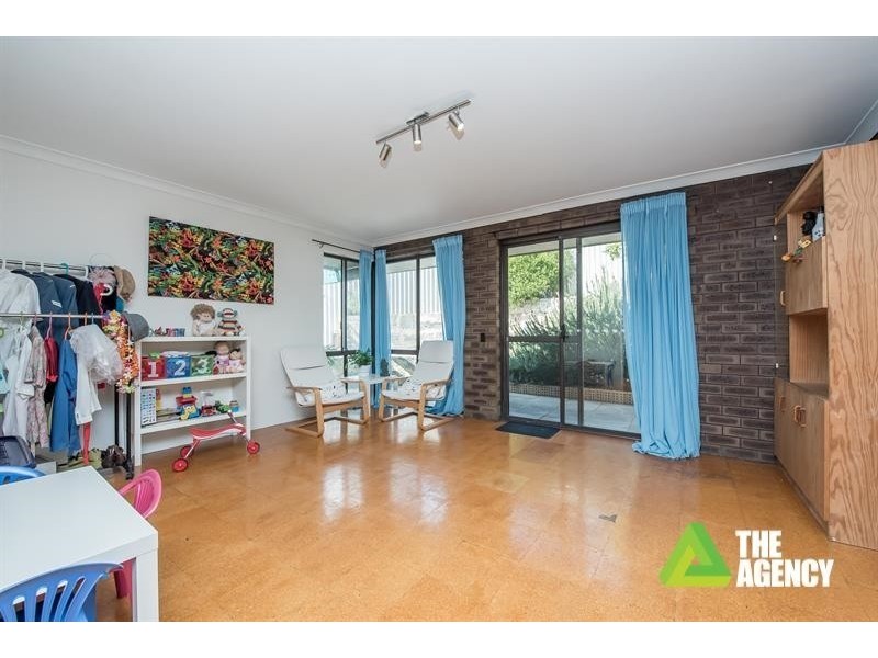 42 Partlet Road, Duncraig WA 6023