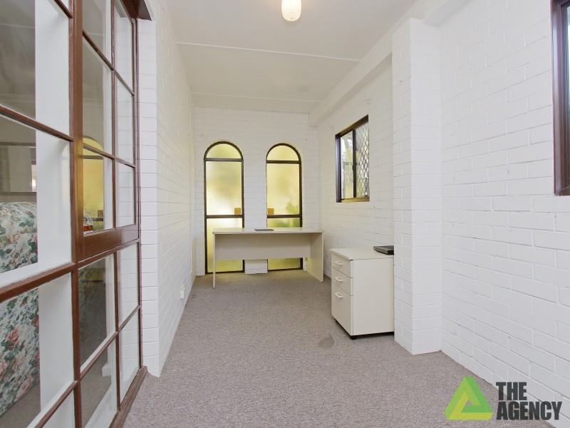 6 Bass Road, Bull Creek WA 6149