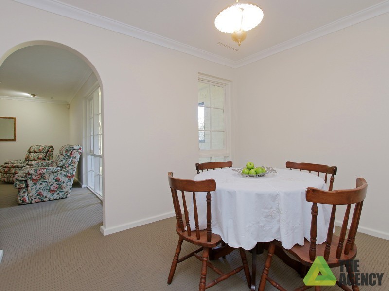 6 Bass Road, Bull Creek WA 6149