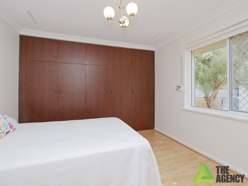 6 Bass Road, Bull Creek WA 6149