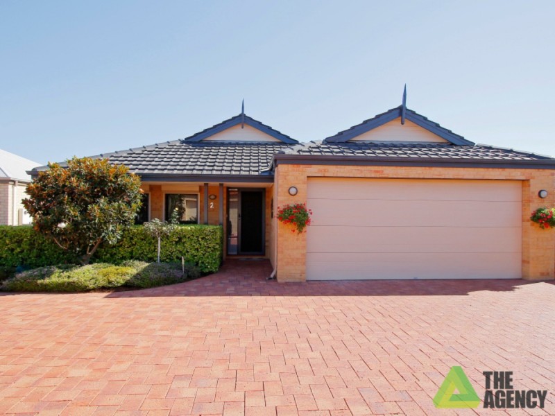 2/8 Haigh Road, Canning Vale WA 6155