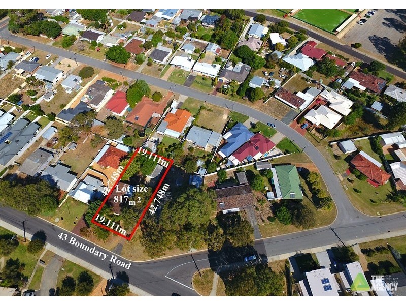 43 Boundary Road, Dudley Park WA 6210
