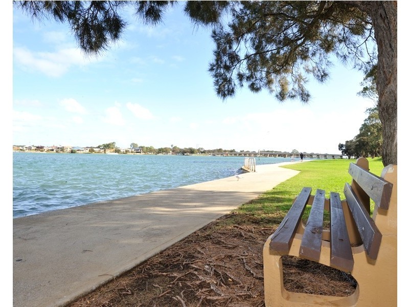 43 Boundary Road, Dudley Park WA 6210