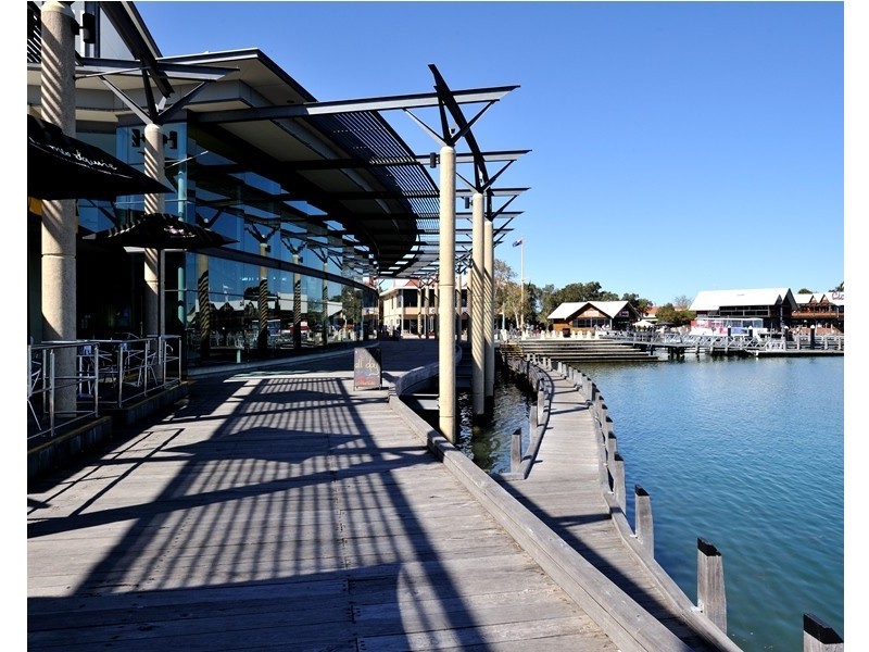 43 Boundary Road, Dudley Park WA 6210