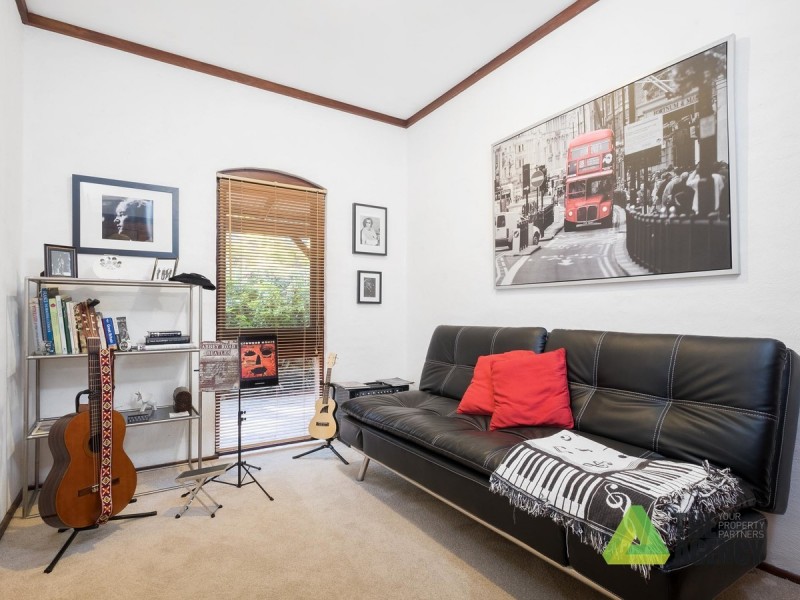 80 Glenroy Court, Hovea WA 6071