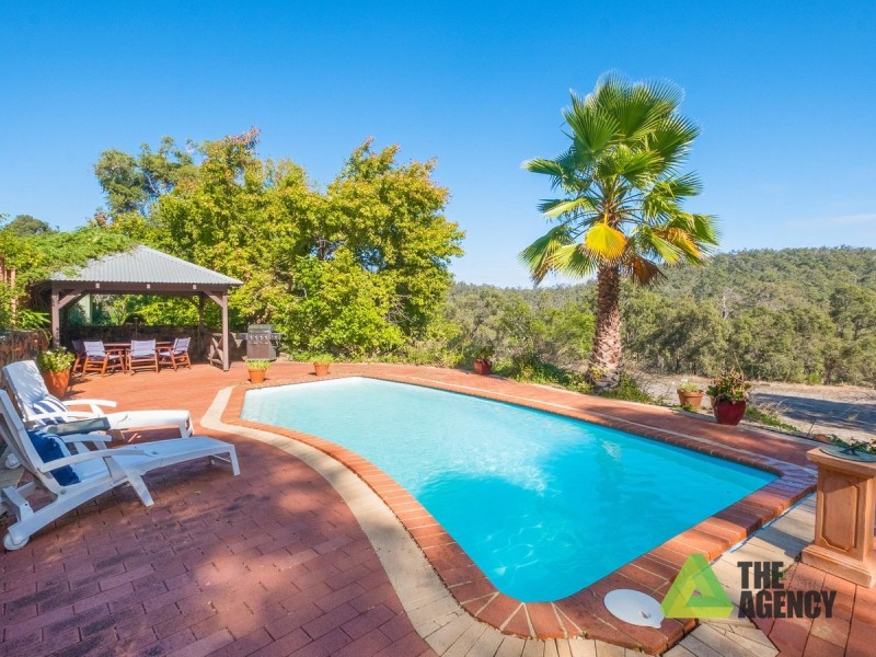 80 Glenroy Court, Hovea WA 6071