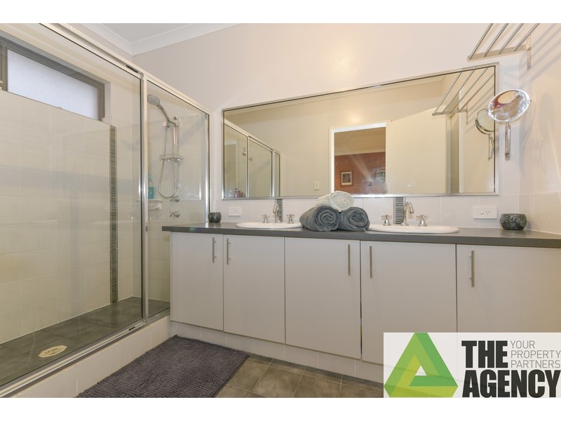 7 Rubery Way, Byford WA 6122