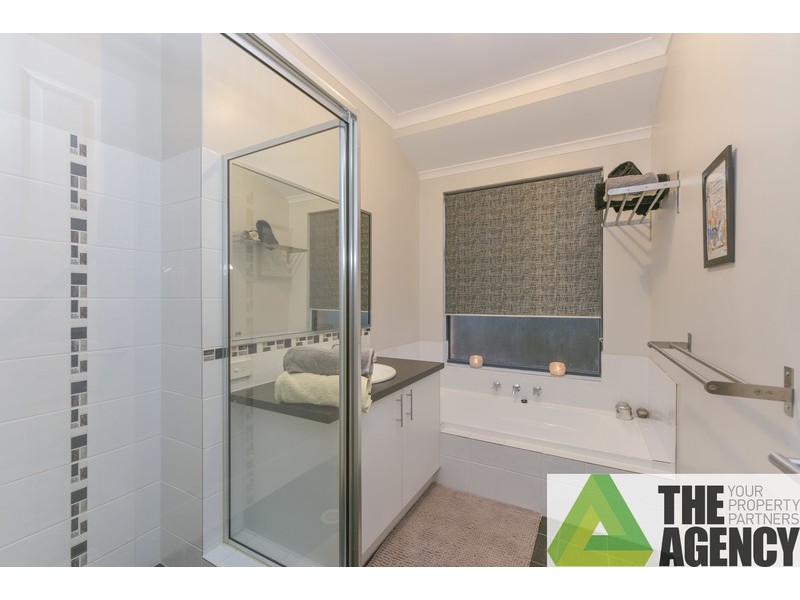 7 Rubery Way, Byford WA 6122