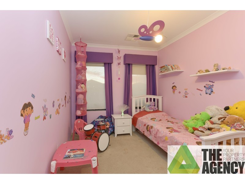 7 Rubery Way, Byford WA 6122