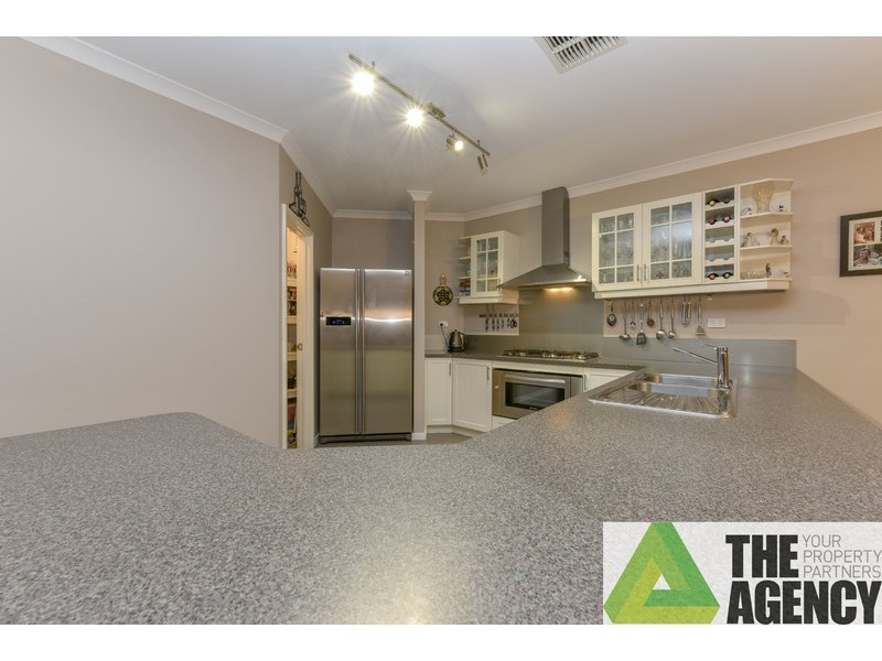 7 Rubery Way, Byford WA 6122