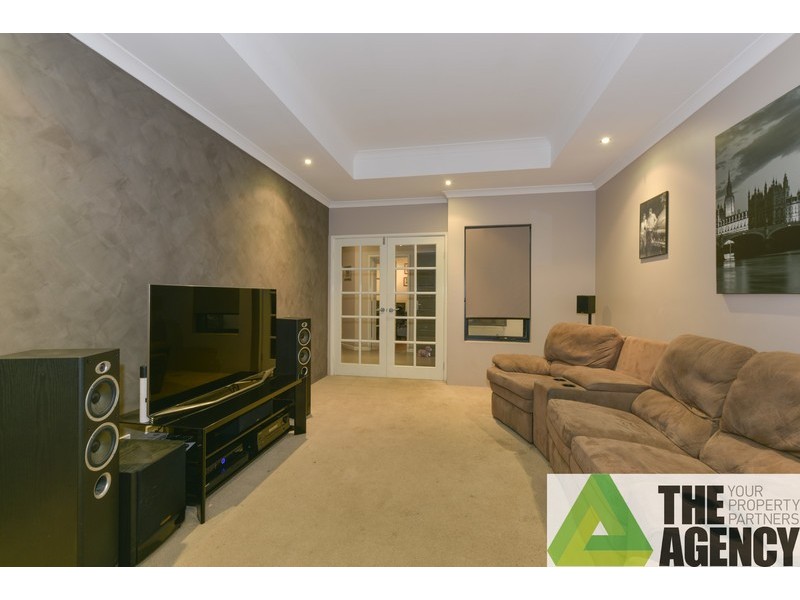 7 Rubery Way, Byford WA 6122