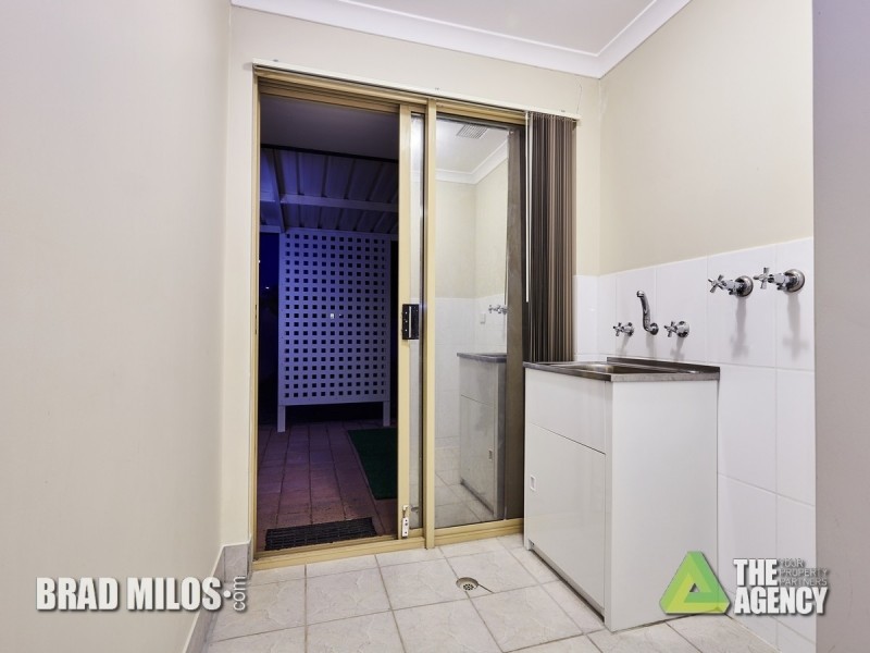 16 Sittella Plaza, Brookdale WA 6112