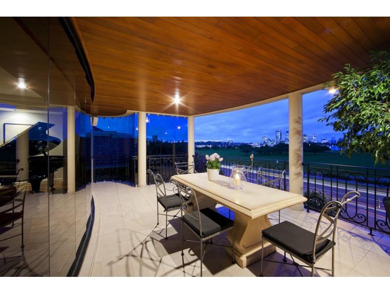 32 Garden Street, South Perth WA 6151