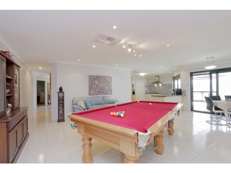 26 Cane Road, Greenfields WA 6210