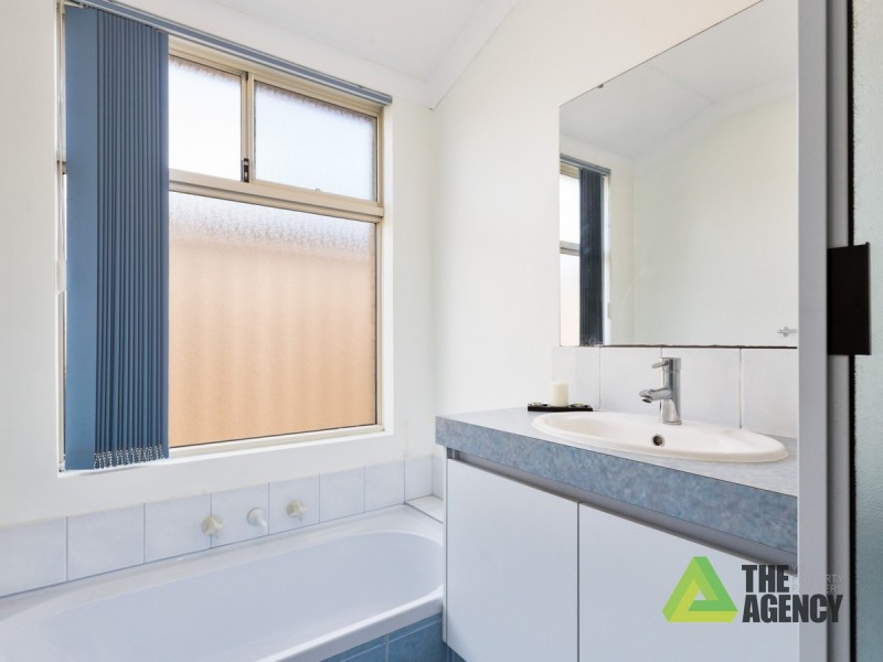 250 Fraser Road, Canning Vale WA 6155