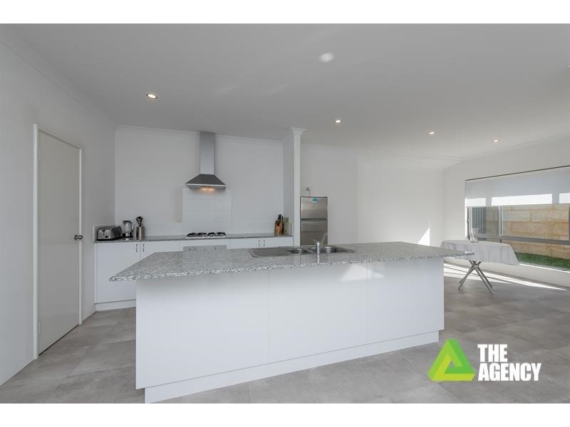 5 Wowomi Street, Clarkson WA 6030