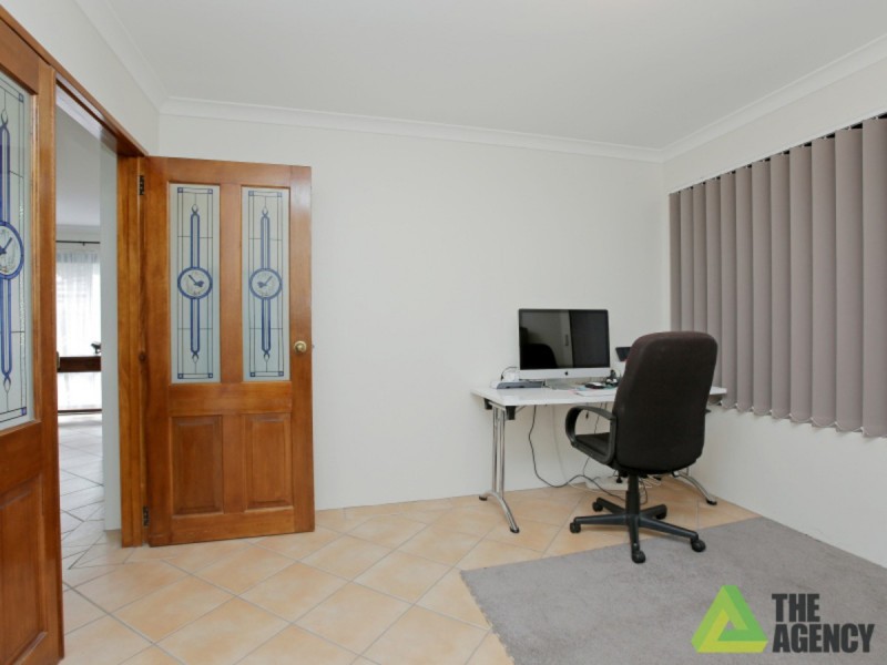 30 Woodhouse Circuit, Canning Vale WA 6155