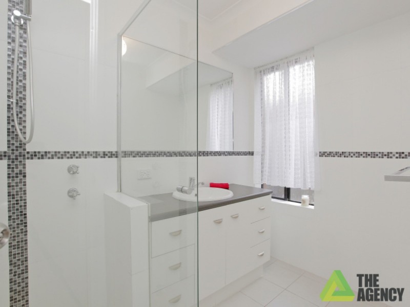 30 Woodhouse Circuit, Canning Vale WA 6155