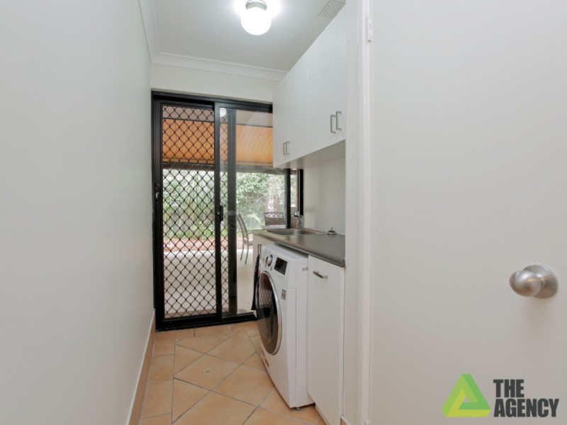 30 Woodhouse Circuit, Canning Vale WA 6155
