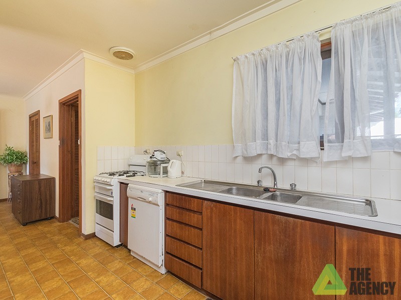 28 Dakin Street, Jolimont WA 6014