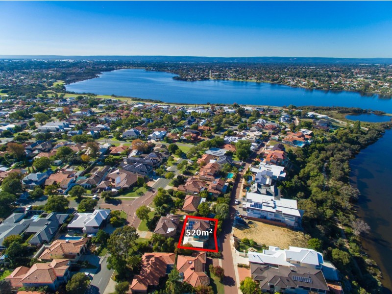 13 River Way, Salter Point WA 6152