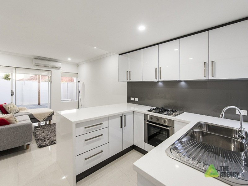 16A Newhaven Way, Nollamara WA 6061