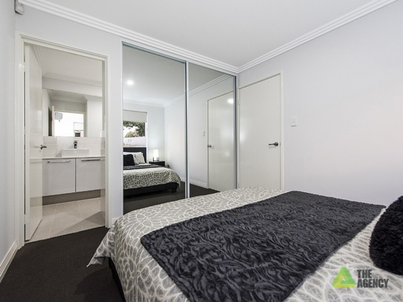 16A Newhaven Way, Nollamara WA 6061