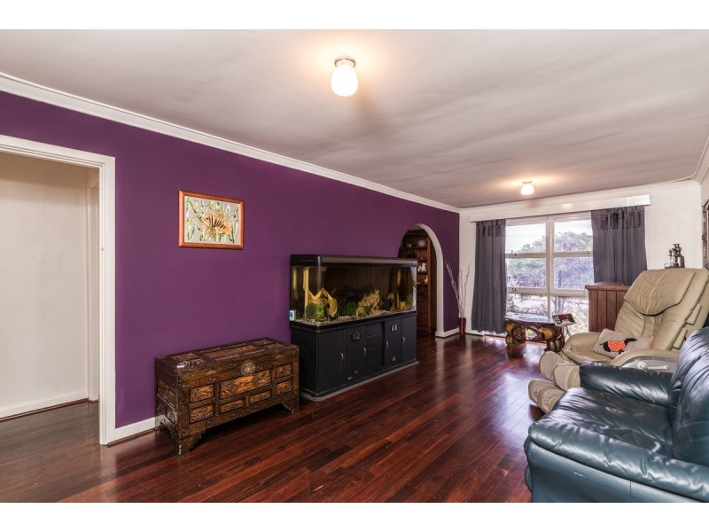 36 Pembury Street, Thornlie WA 6108