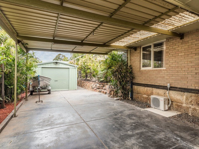 36 Pembury Street, Thornlie WA 6108