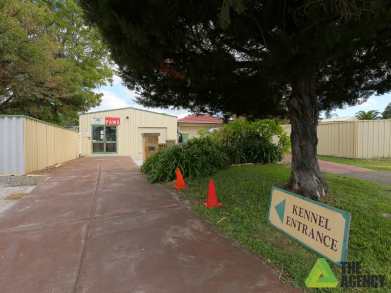 1 Crufts Way, Canning Vale WA 6155