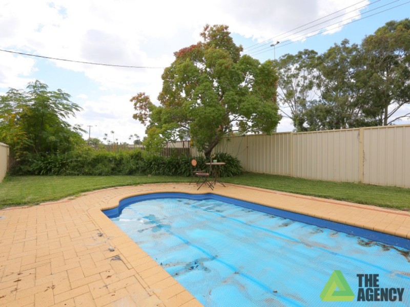 1 Crufts Way, Canning Vale WA 6155