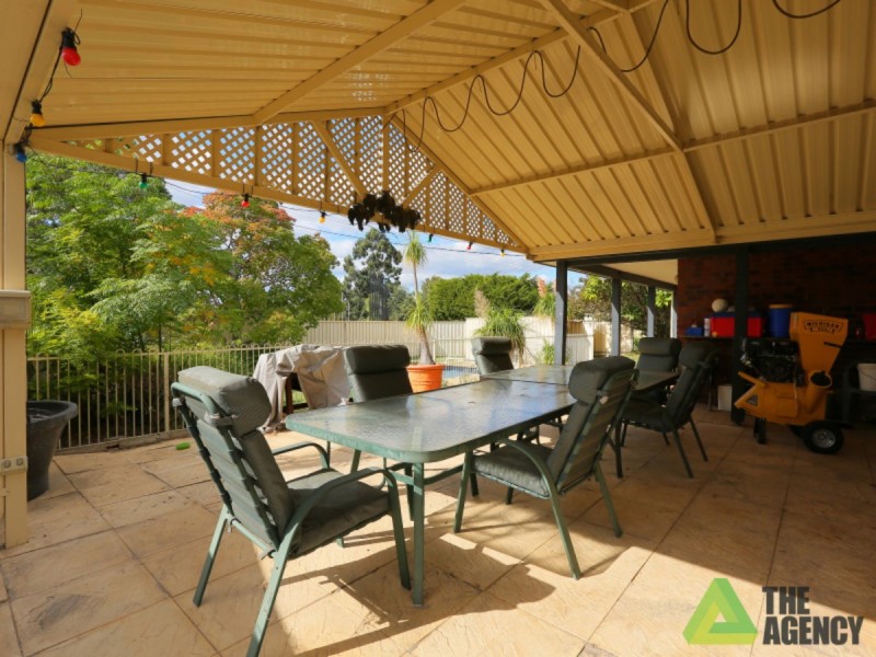 1 Crufts Way, Canning Vale WA 6155