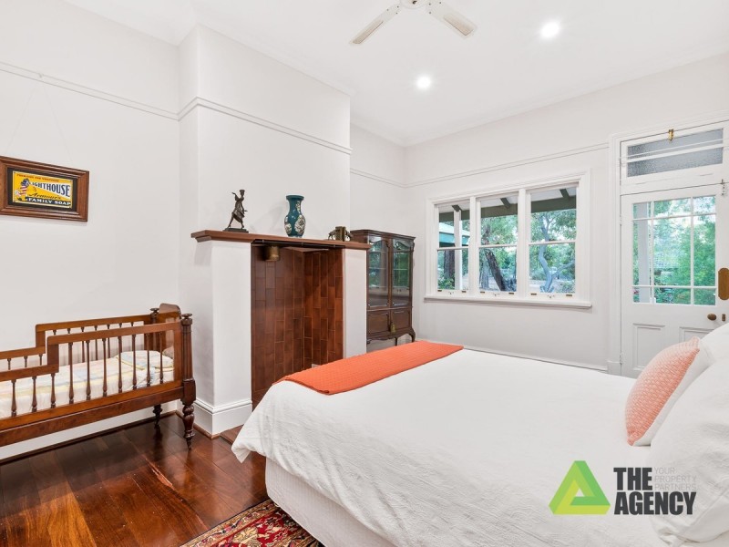 27 Hartung Street, Mundaring WA 6073