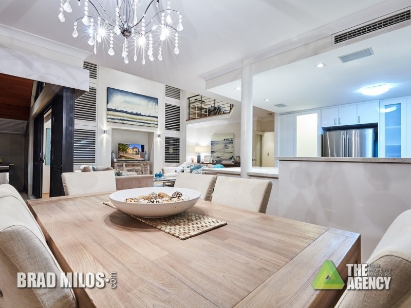 13 Pantheon Avenue, North Coogee WA 6163