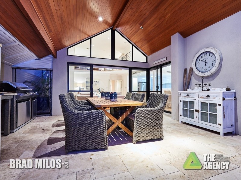 13 Pantheon Avenue, North Coogee WA 6163