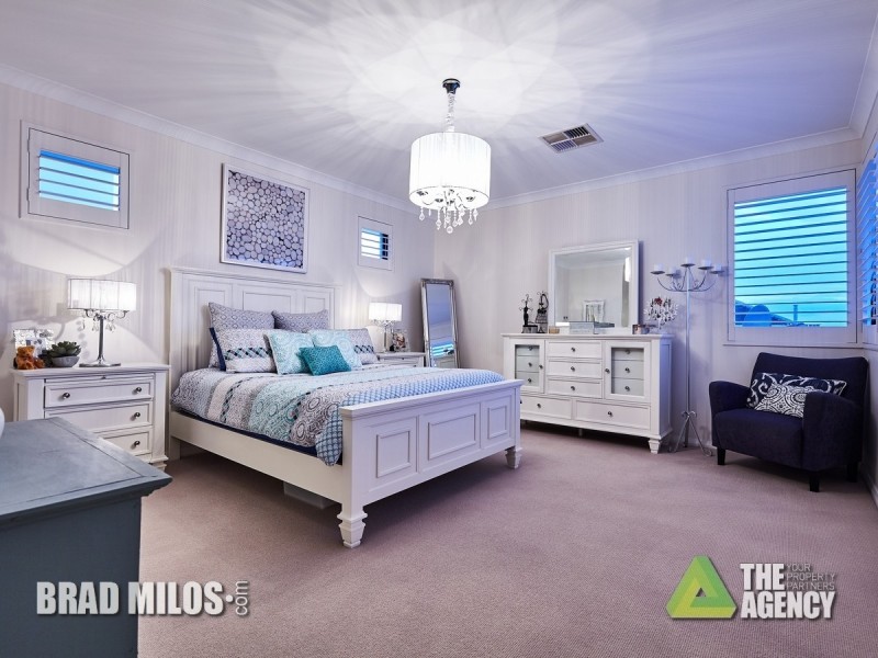 13 Pantheon Avenue, North Coogee WA 6163