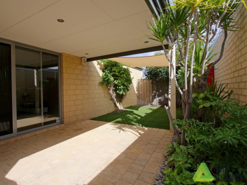 20 Biddiarra Bend, Southern River WA 6110