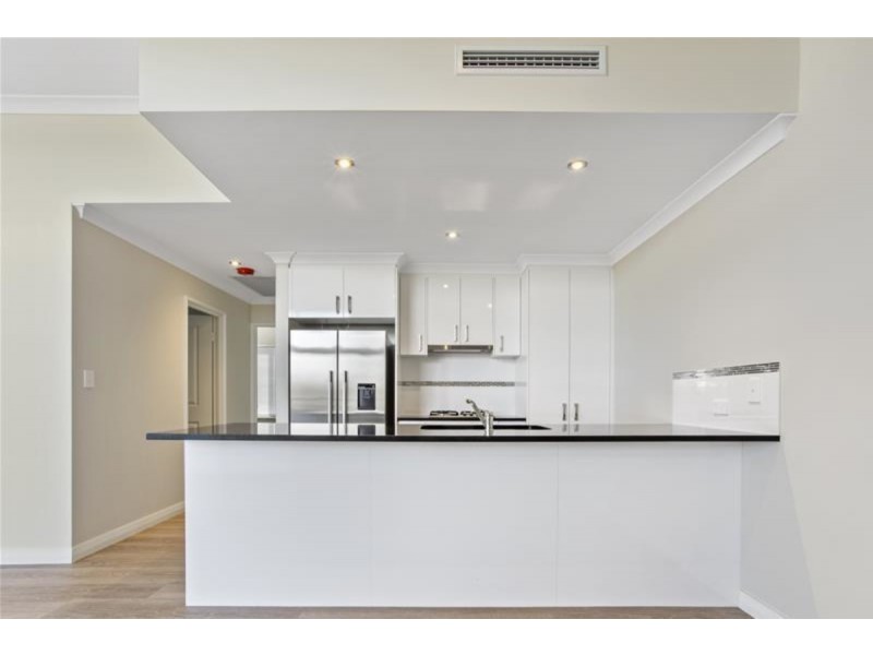 4/99 Bordeaux Lane, Ellenbrook WA 6069