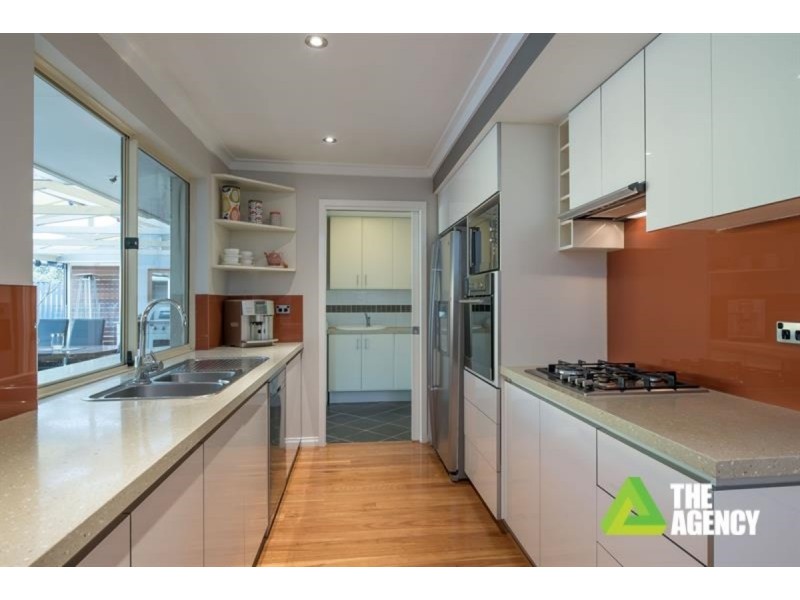 8 Farrell Way, Padbury WA 6025