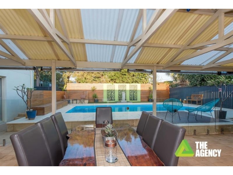 8 Farrell Way, Padbury WA 6025