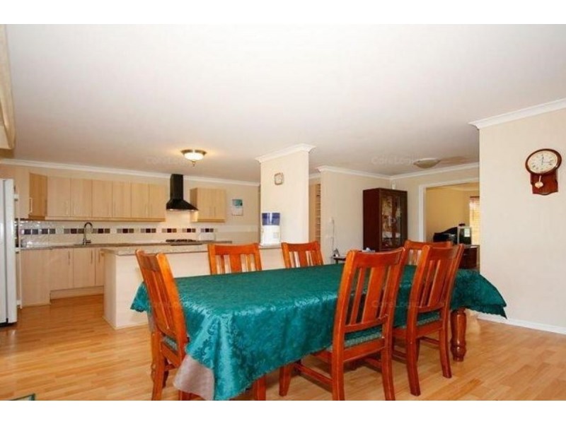 132 Bullock Drive, Oakford WA 6121