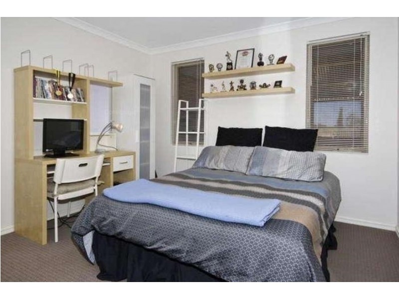 132 Bullock Drive, Oakford WA 6121