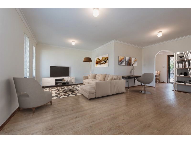 9 McKinlay Avenue, Padbury WA 6025