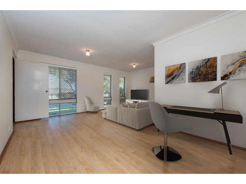 9 McKinlay Avenue, Padbury WA 6025