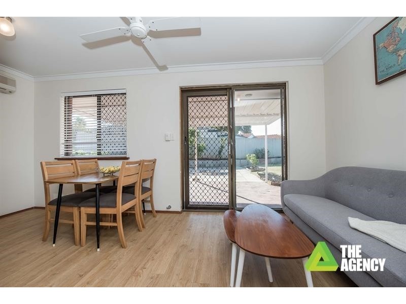 9 McKinlay Avenue, Padbury WA 6025