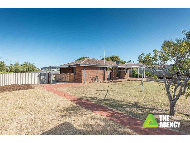 9 McKinlay Avenue, Padbury WA 6025