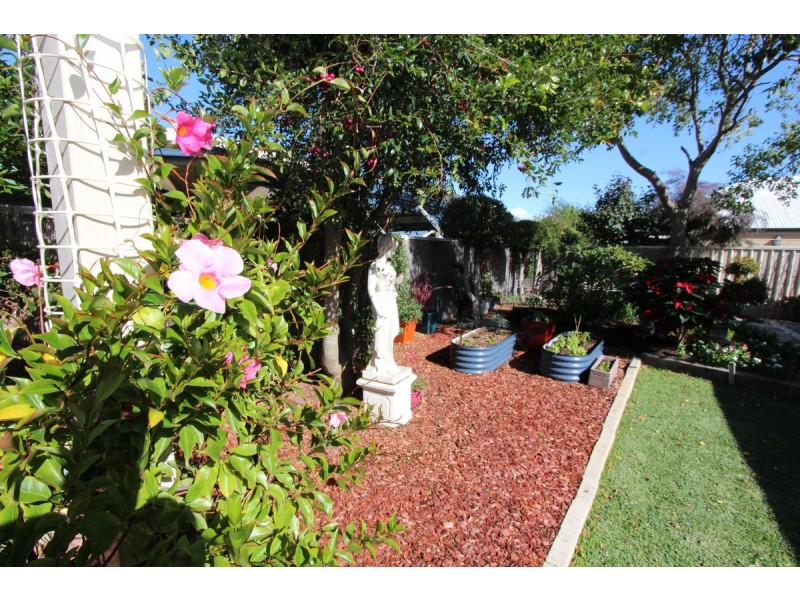 12 Vlamingh Gate, Dudley Park WA 6210