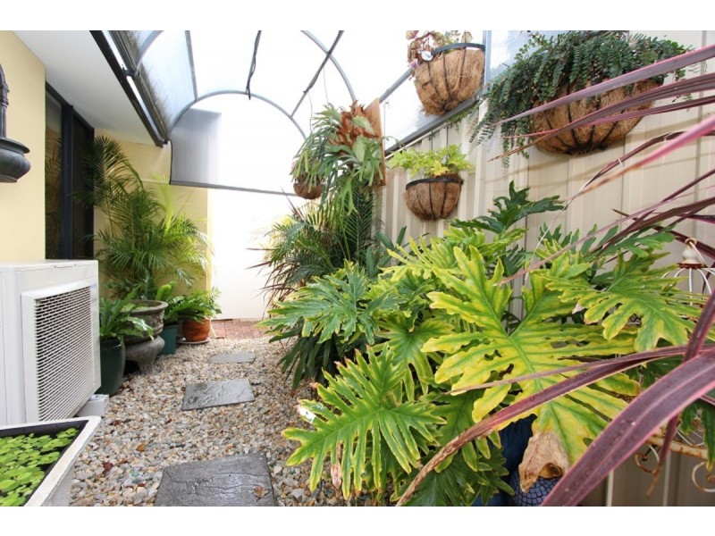 12 Vlamingh Gate, Dudley Park WA 6210