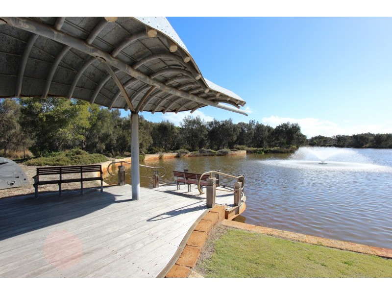 12 Vlamingh Gate, Dudley Park WA 6210